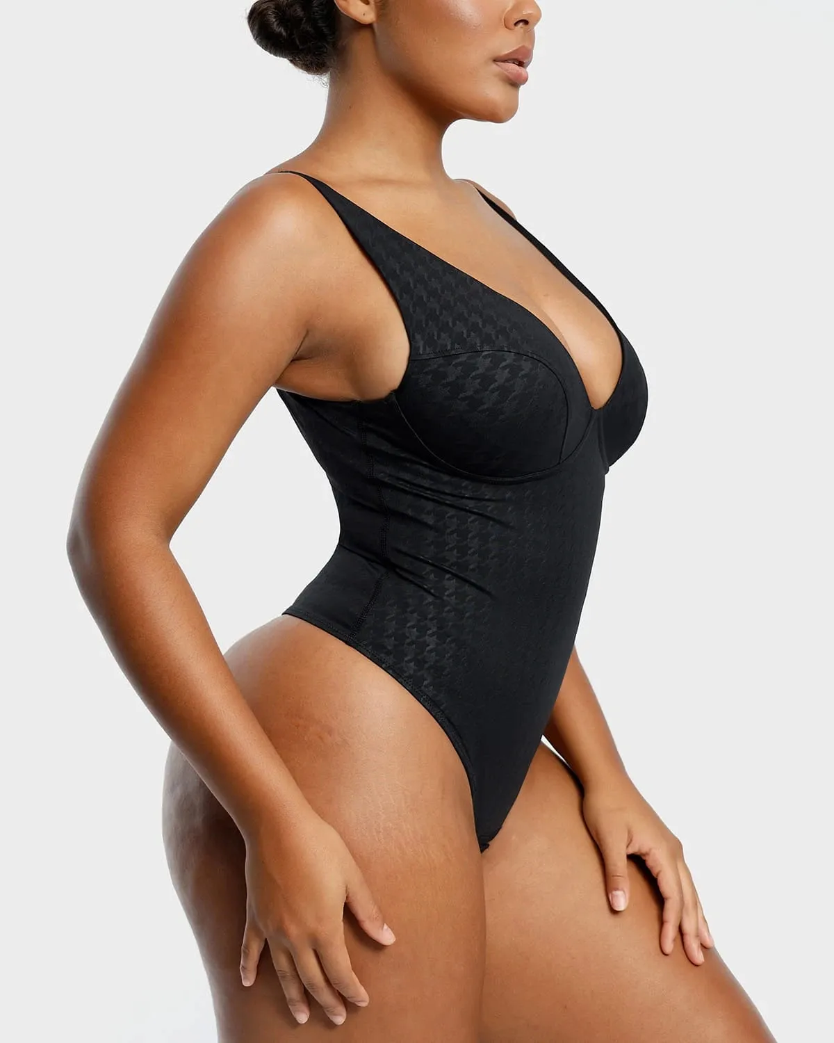 AirSlim® Classic Swallow Gird Thong Bodysuit