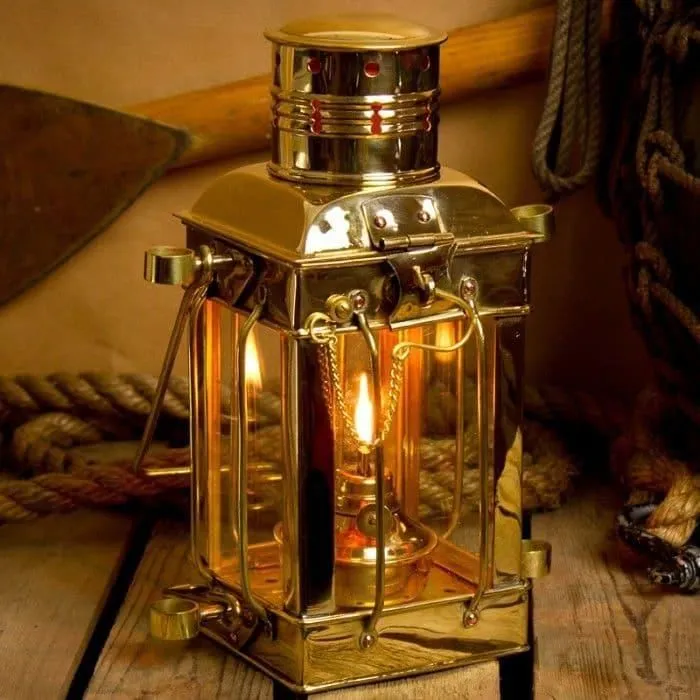 Brass Nauticalia Cargo Oil Lamp 4106